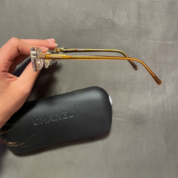 CHANEL Glasses Gold Logo with Case - Picture 4 of 10